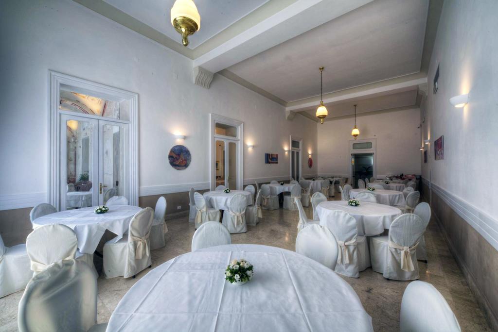 Hotel Vittoria Pompei Dış mekan fotoğraf
