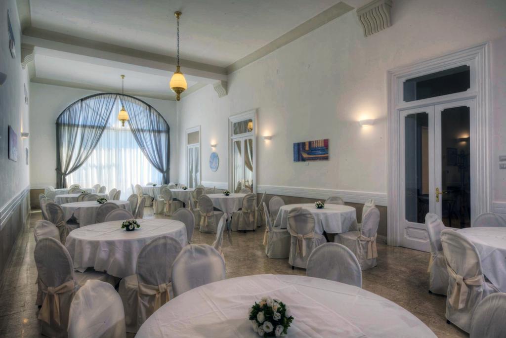 Hotel Vittoria Pompei Dış mekan fotoğraf