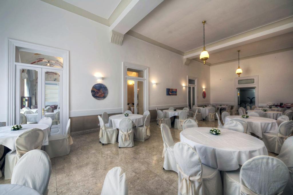 Hotel Vittoria Pompei Dış mekan fotoğraf