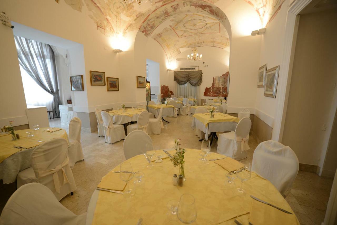 Hotel Vittoria Pompei Dış mekan fotoğraf